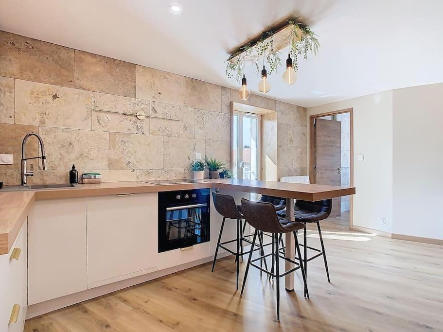 Appartement Le Barral à Voiron Extérieur photo