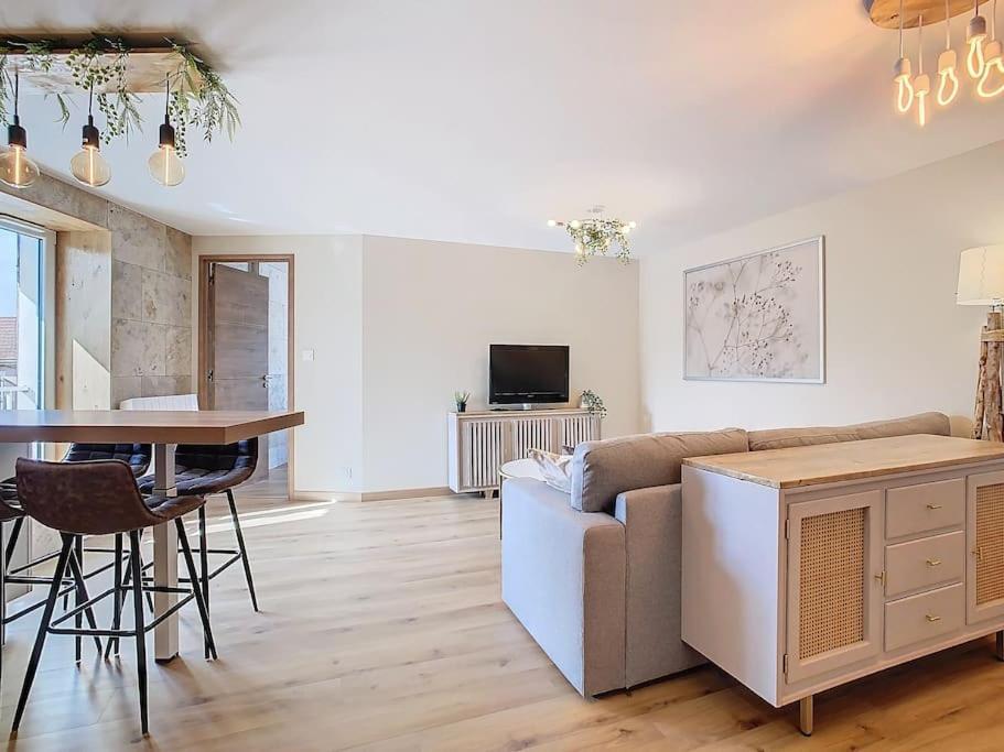 Appartement Le Barral à Voiron Extérieur photo